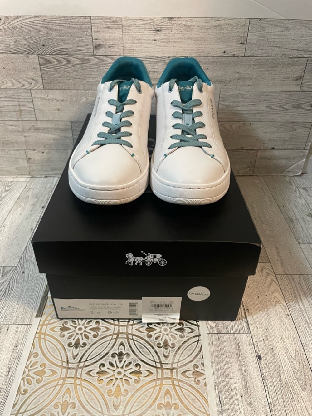 Coach clip White leather low top Sneakers with Teal women size 9 - Picture 6 of 10